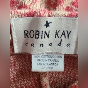 ISO Robin Kay Canada knitwear